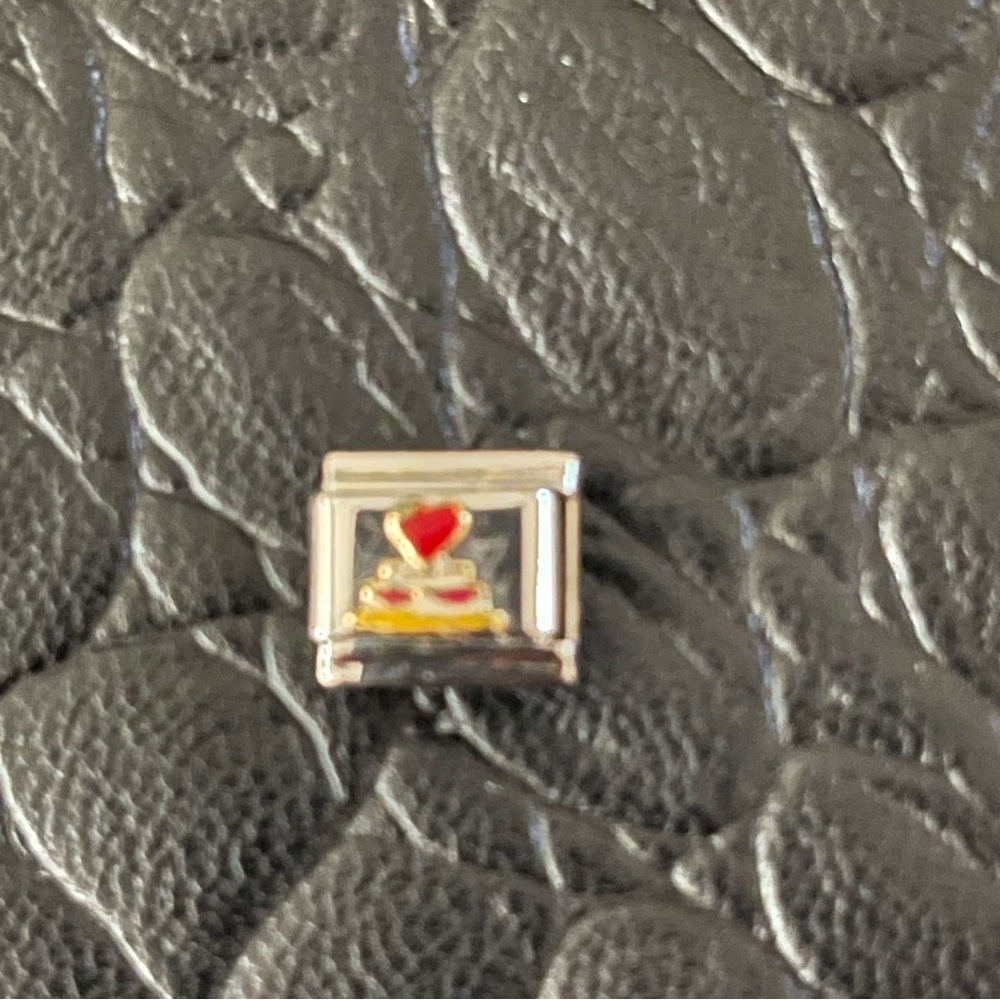 NWOT Zoppini wedding cake enameled link for bracelet